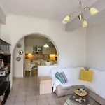 Katerina's * Kato Garouna